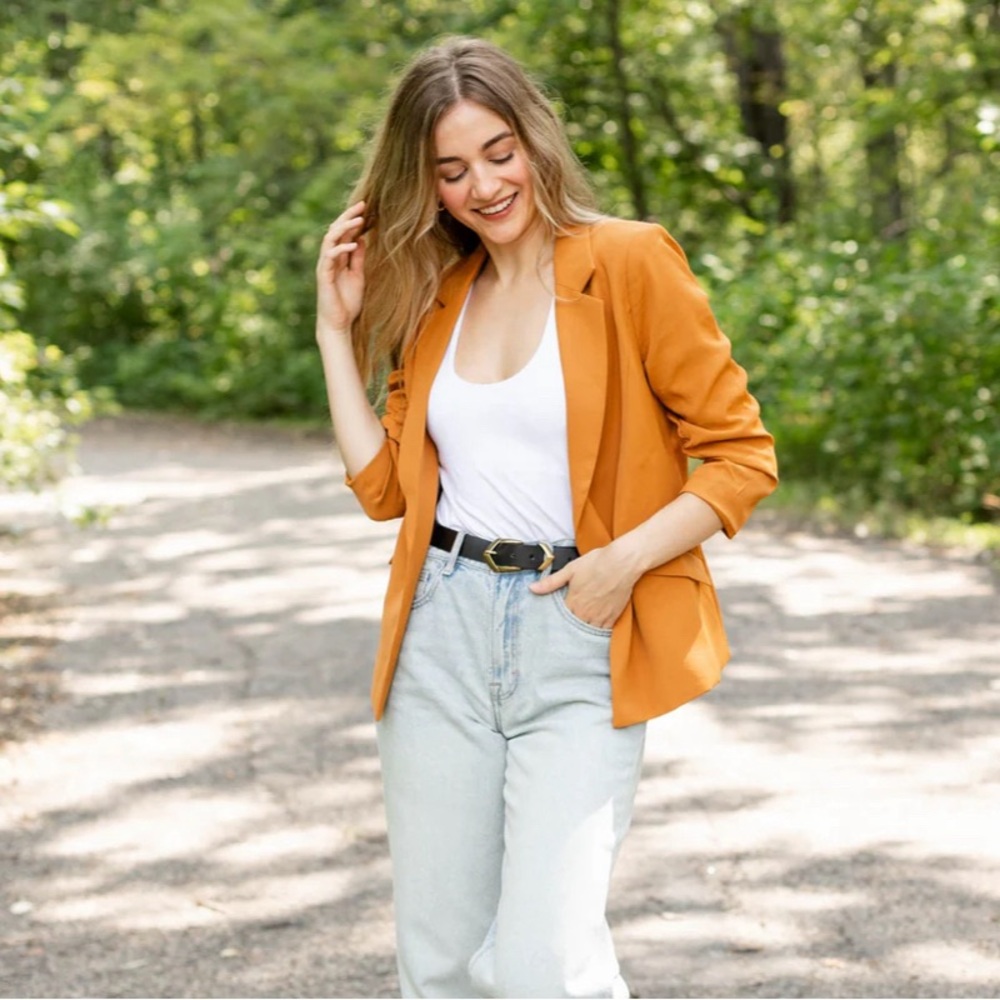 NWOT Skies Are Blue Mustard Shirred Sleeve Blazer